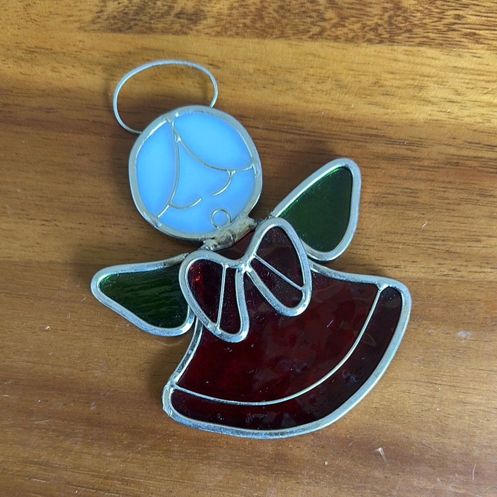 Stained Glass Angel with‎ halo Christmas red and green 5” tall